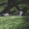 Cara walking workout untuk usia 50 tahun. (Unsplash - Arek Adeoye)