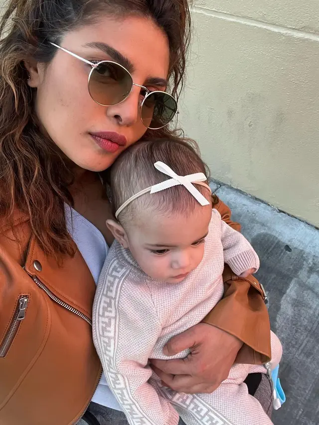 Priyanka Chopra dan Putrinya, Baby Malti