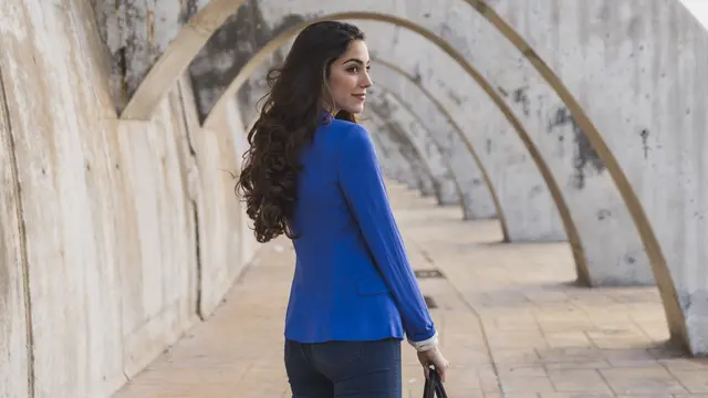 wanita juni berwatak kuat