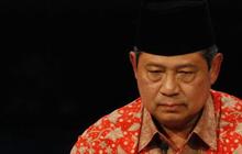 Presiden SBY jenguk Ibu Ani