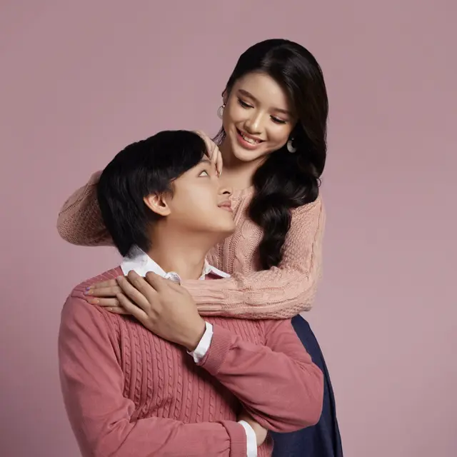 Tiara Andini dan Arsy Widianto [Foto: Universal Music Indonesia]
