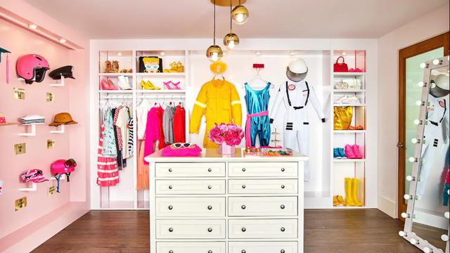 Rayakan HUT ke-60 Barbie, Airbnb Suguhkan Rumah Barbie yang Dapat Ditinggali