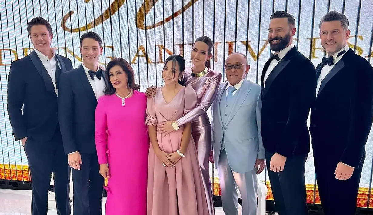 Nia Ramadhani tampil elegan [Instagram/ramadhaniabakrie]