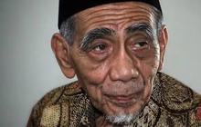 50 Kata Bijak Mbah Moen tentang Kehidupan dan Agama, Mendamaikan Hati
