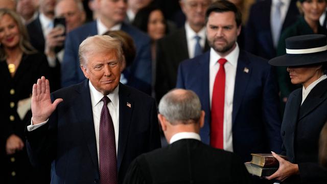 Ucapkan Sumpah Jabatan, Donald Trump Resmi Jabat Presiden ke-47 Amerika Serikat