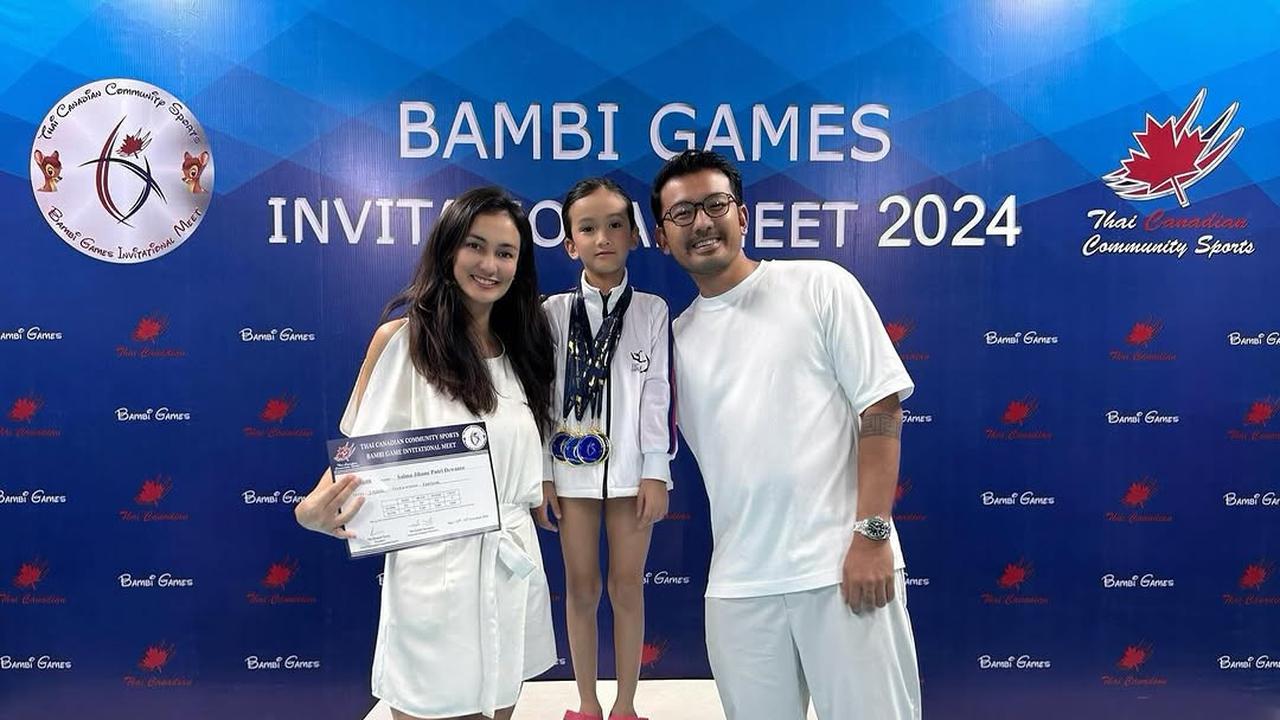 7 Potret Salma Jihane Anak Rio Dewanto dan Atiqah Hasiholan Ikut Kejuaraan Gymnastic di Bangkok, Berhasil Bawa Pulang 4 Medali Emas