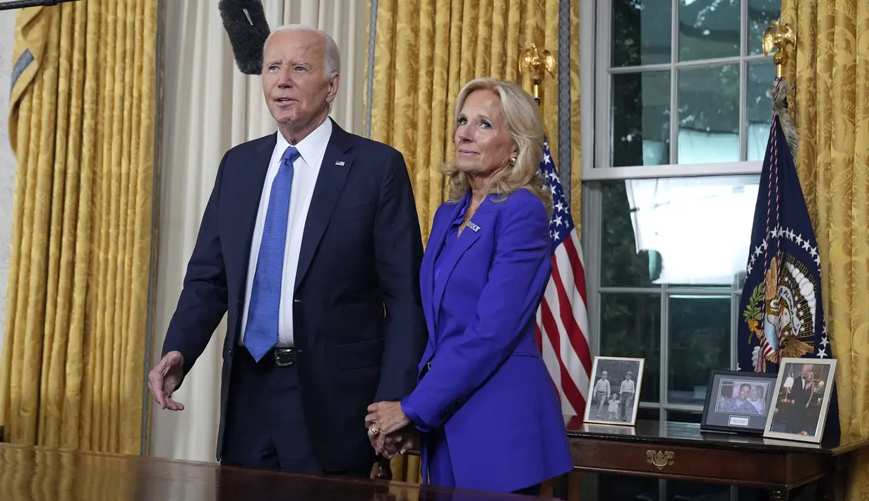 Pidato tersebut menjadi kesempatan pertama Biden kepada publik untuk mendengar langsung alasannya mundur dari pencalonan pada Pemilihan Presiden (Pilpres) AS. (Evan Vucci / POOL / AFP)