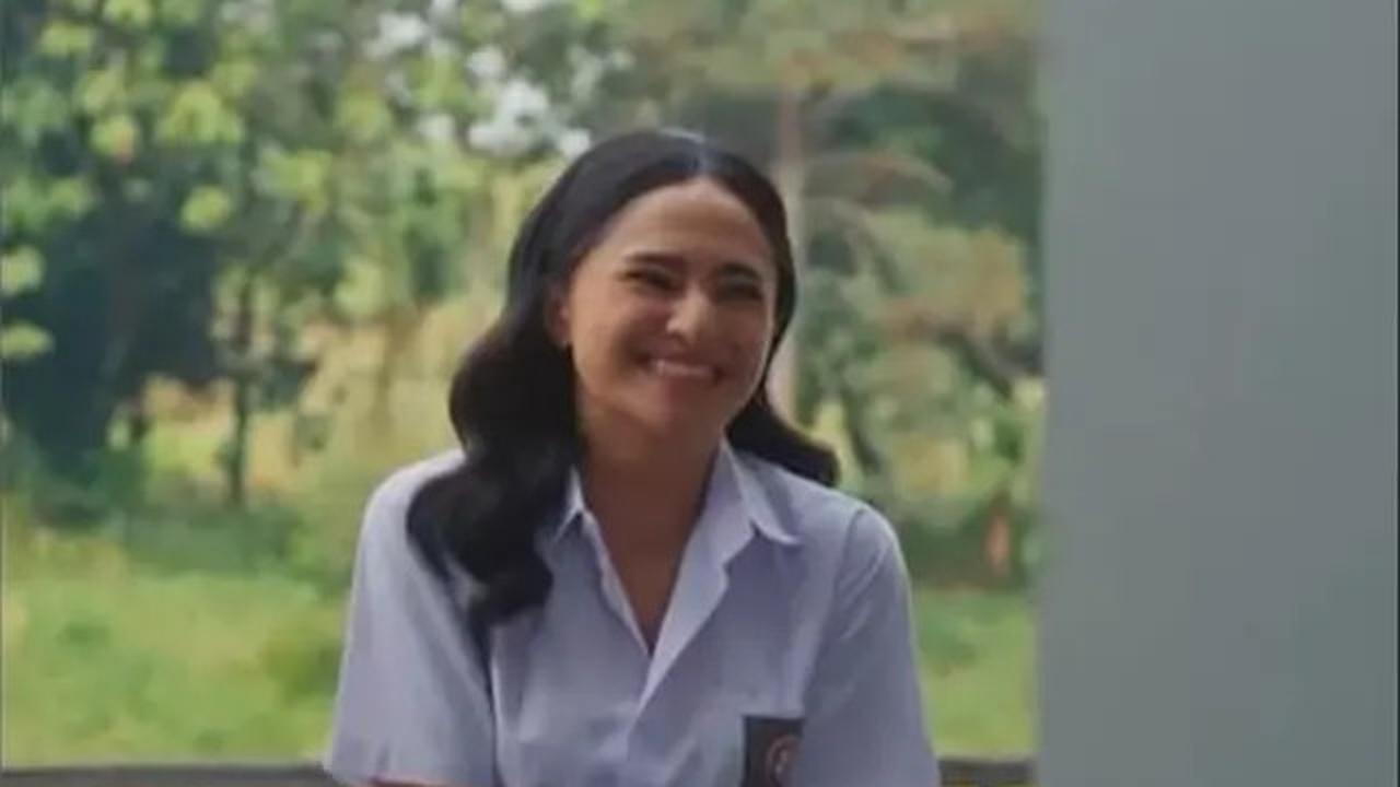 6 Potret Marshanda dan Stefan William Pakai Seragam SMA di Series Baru, Masih Cocok