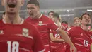 Para pemain Timnas Indonesia berlari menuju tribun penonton setelah memenangkan adu penalti atas Thailand pada final FIFA ASEAN Cup 2026 di Stadion Utama Gelora Bung Karno (SUGBK), Jakarta, Senin (5/10/2026). (KLY/Budy Santoso)