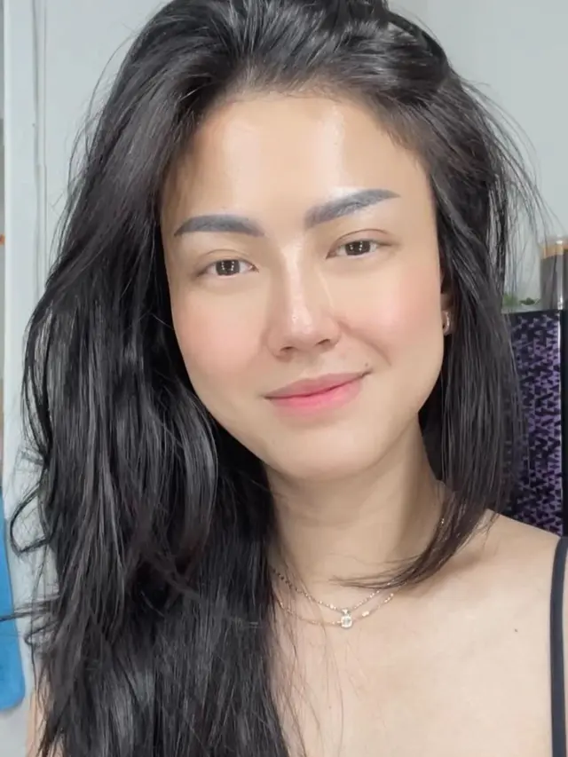 Ngaku Sering Tak Pakai Bedak, Ini 6 Potret Nita Gunawan saat Tanpa Makeup