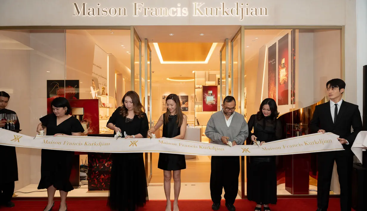 Diresmikan pada 18 September 2026, acara pembukaan Maison Francis Kurkdjian butik Plaza Indonesia berlokasi di Lantai 2 berlangsung secara intimate.