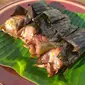 Ilabulo, kuliner khas makanan para raja ini menjadi menu favorit buak puasa di Gorontalo. (Liputan6.com/ Arfandi Ibrahim)
