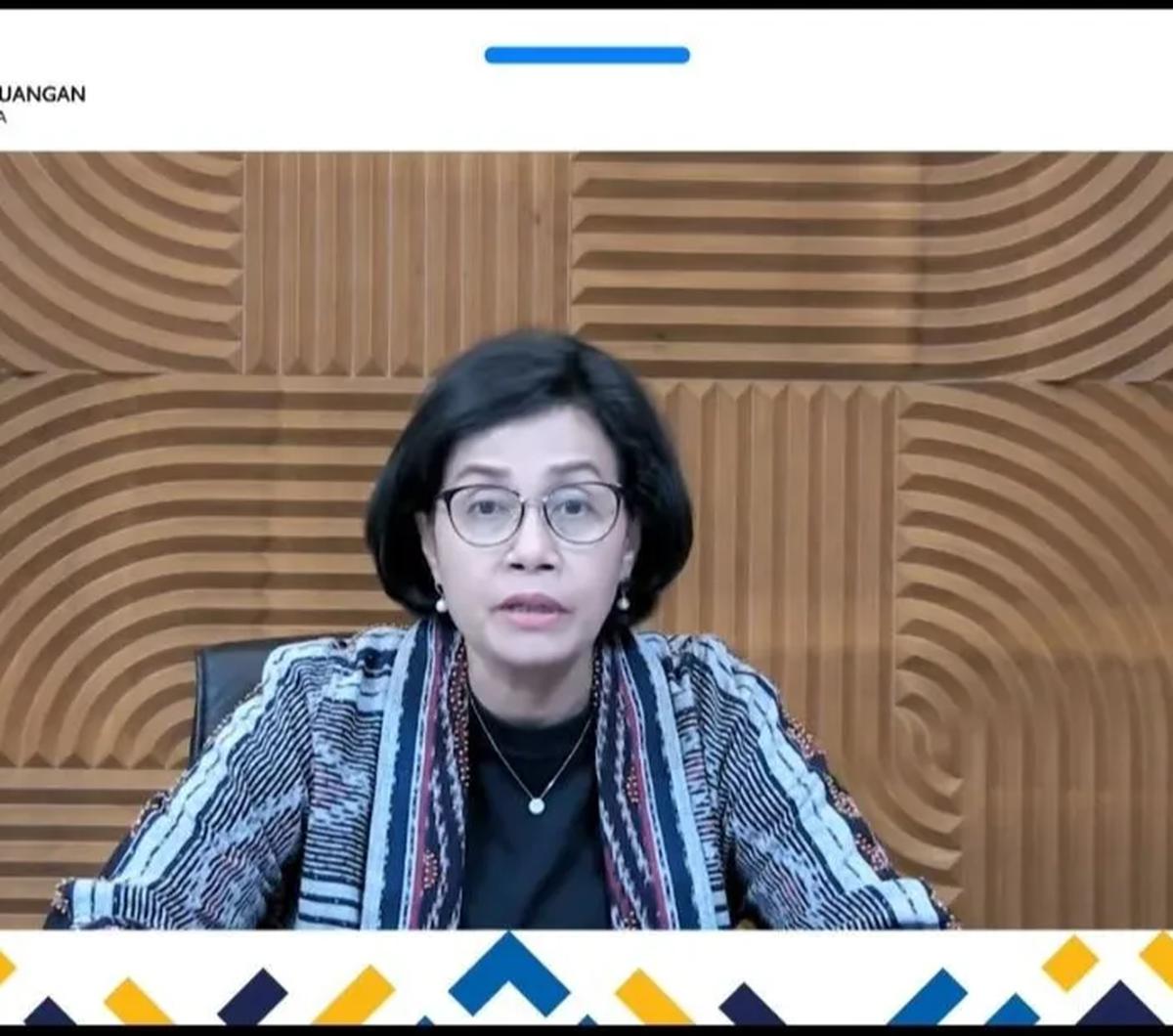 "Apakah itu CPO, batubara dinamika itu akan terasa sekali setahun yang lalu dan versus sekarang," imbuh Sri Mulyani.