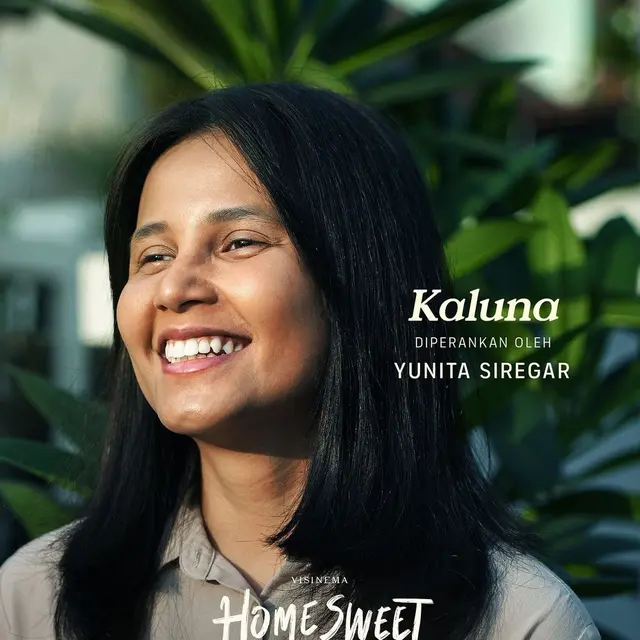 cantik natural Yunita Siregar