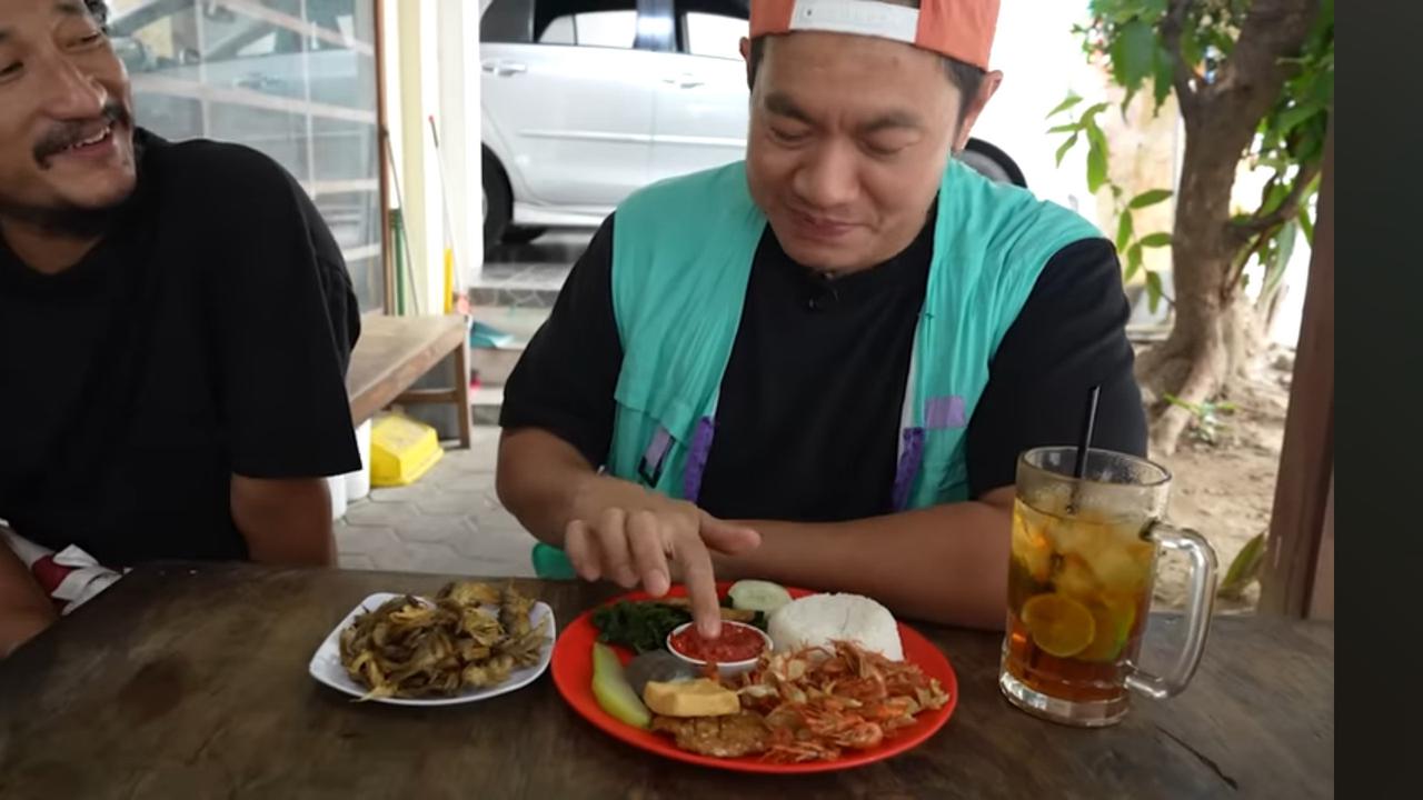 Potret Tempat Makan 'Warung Eropa' Milik Isa Bajaj di Magetan, Bisnis Baru Usai Tinggalkan Dunia Keartisan