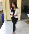 Juwita Bahar, lagi-lagi menjadi sorotan lantaran perseteruannya dengan sang mama, Annisa Bahar. Bahkan, kini Juwita tak lagi diakui oleh keluarga Bahar dan tidak diperbolehkan lagi menggunakan nama Bahar. (Instagram/juwitatofhany11)
