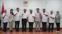 Ketua Umum (Ketum) KONI Pusat Letjen TNI Purn Marciano Norman menandatangani nota kesepahaman dengan Ketua Indonesia Anti-Doping Organization (IADO) Gatot Dewa Broto.