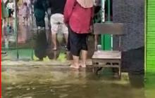 Masih di Tengah Suasana Bencana, Begini Antusias Warga Korban Banjir Demak Ikut Pemilu Susulan