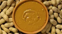 Cara Membuat Sambal Kacang Cocolan Bakwan yang Gurih, Legit, dan Nagih!