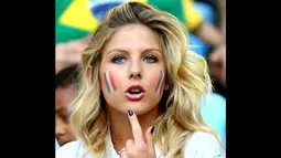 Camille Tytgat, merupakan pacara dari bek tengah Prancis yang bermain di Real Madrid Raphael Varane (www.20minutes.com)