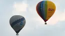 Sejumlah balon udara terbang di atas Bandara Internasional Ben Gurion, dekat Kota Tel Aviv, Israel, Minggu (25/7/2020). Menurut Otoritas Bandara Israel, balon udara diluncurkan untuk pertama kalinya dari Bandara Internasional Ben Gurion pada 25 Juli 2020. (Xinhua/JINI/Tomer Neuberg)