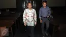 Terdakwa korupsi dan pemerasan di Kemenbudpar dan Kementerian ESDM Jero Wacik tiba di Pengadilan Tipikor, Jakarta Pusat, (3/12). Sidang tersebut JPU KPK Batal 2 kali menghadirkan Sekjen Kementerian ESDM saksi Waryono Karno. (Liputan6.com/Helmi Afandi)