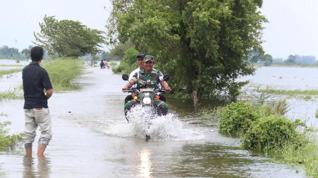 Mentan dan Menko PMK Gerak Cepat Bantu Petani Terdampak Banjir