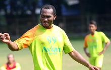 Kisah Pilu Pemain Sepak Bola Sukses Berakhir Jatuh Miskin