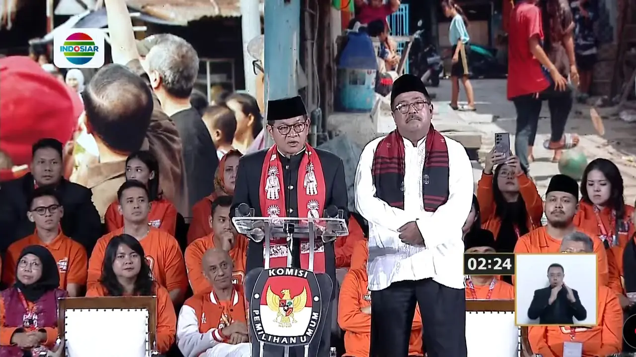Orang kepercayaan mantan Gubernur DKI Jakarta, Anies Baswedan, Geisz Chalifah hadir di debat Pilgub Jakarta 2024.