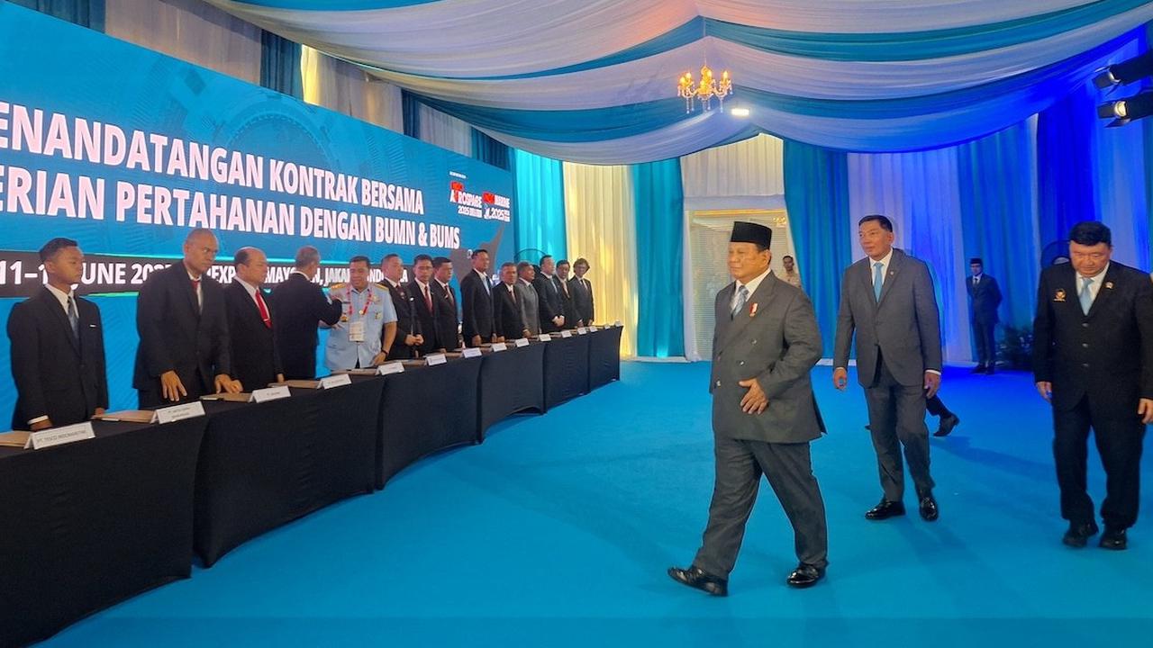 Presiden Prabowo Saksikan Penandatanganan 27 Kontrak Pertahanan Senilai Rp33 Triliun