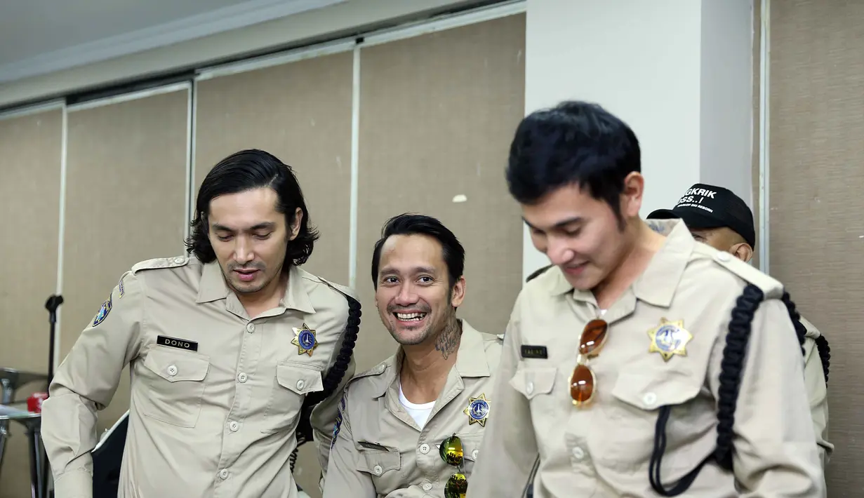 Tidak hanya mengalahkan film dalam negeri, film Warkop DKI Reborn Jangkrik Boss Part 1 juga mengalahkan perolehan film-film Hollywood di Indonesia. (Deki Prayoga/Bintang.com)