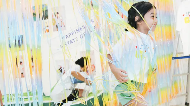 La Dolce De Leche & DOUCHE "Happiness Is A State Of Mind"