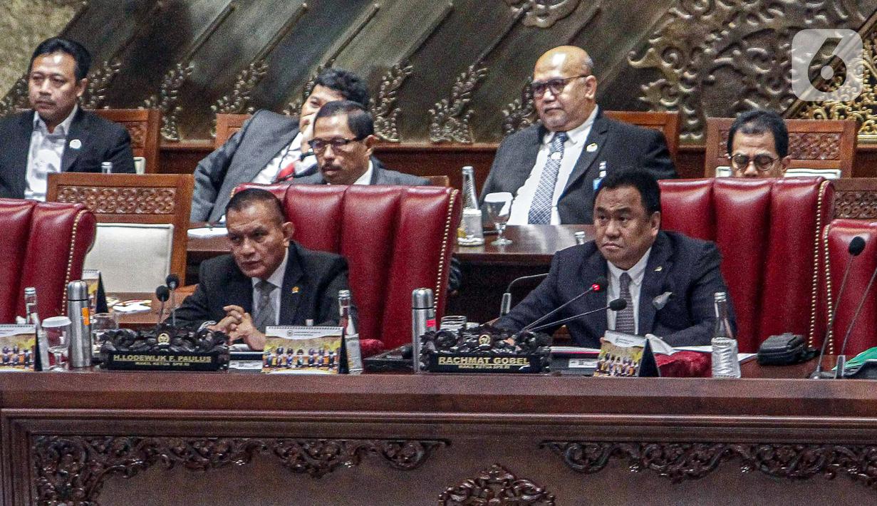 Menurut Gobel, ada 290 anggota DPR yang hadir dan izin. Dia tidak merinci jumlahnya masing-masing. (Liputan6.com/Faizal Fanani)