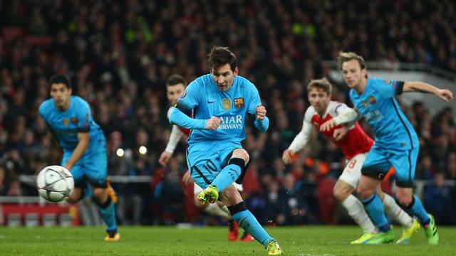 Cuplikan Dua Gol Messi Hancurkan Arsenal Bola Liputan6 Com