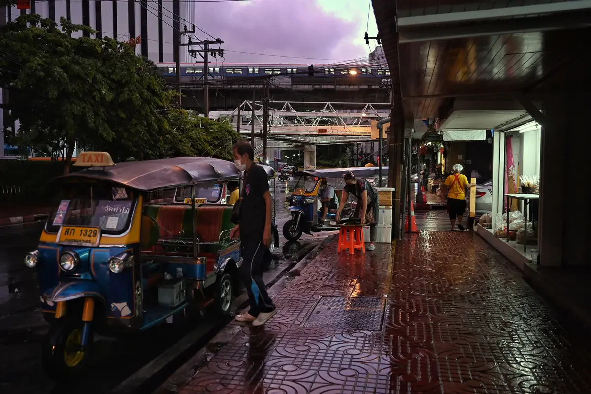 FOTO: Thailand Perketat Penguncian COVID-19 di Ibu Kota Bangkok