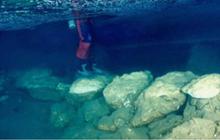 Peneliti Temukan Jembatan Batu Kuno di Gua Bawah Laut, Dibangun 5.600 Tahun Lalu