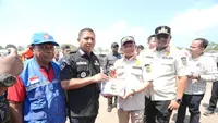 Tinjau Korban Gempa di Palue, Mendagri Tekankan Kebutuhan Terpenuhi