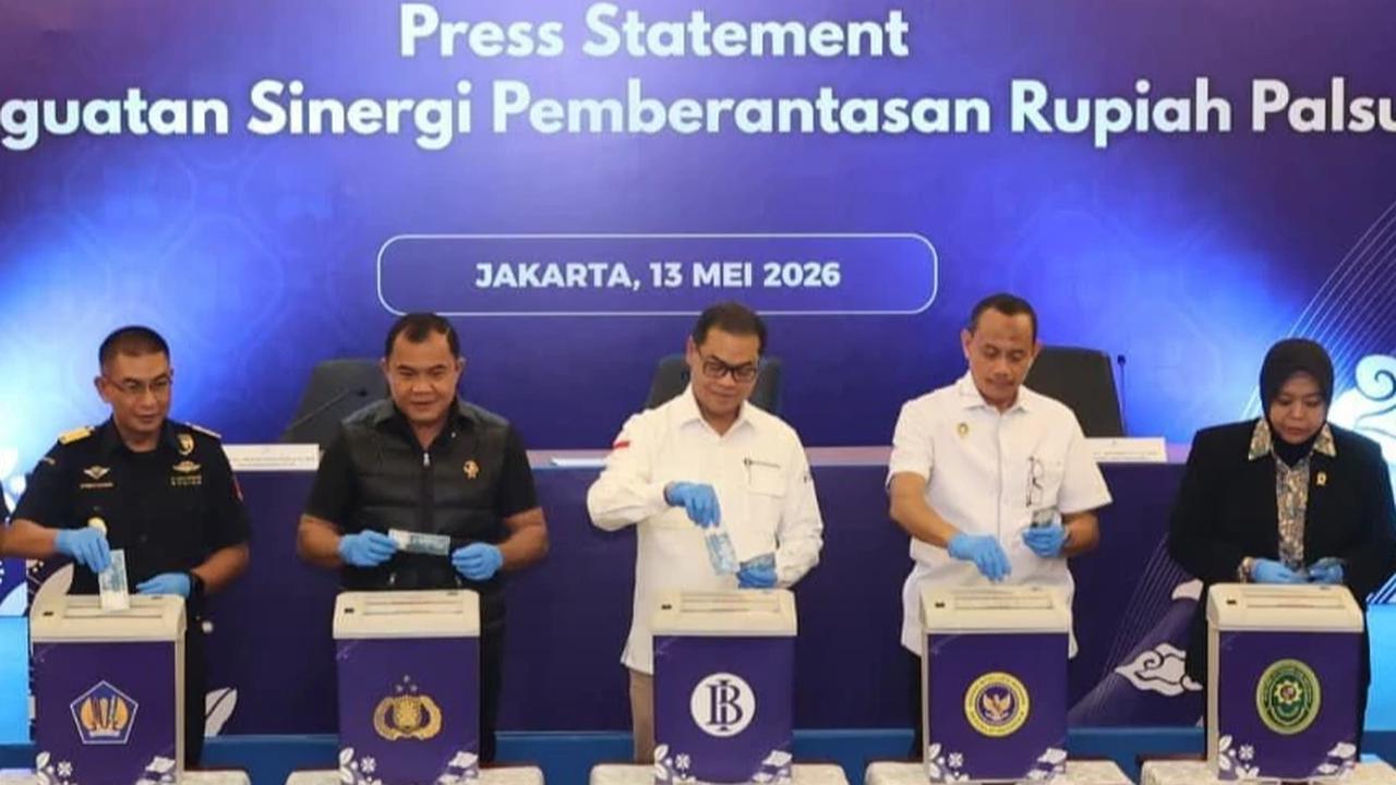 Polri dan BI Musnahkan Uang Palsu