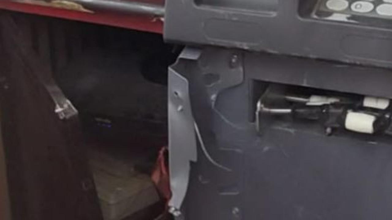 Mesin ATM Bank Jatim di Kediri Dibobol Maling, Pelaku Rusak CCTV
