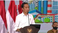 Presiden Joko Widodo (Jokowi) saat menghadiri acara Kamar Dagang dan Industri (Kadin) Indonesia di Taman Mini Indonesia Indah, Jakarta, Selasa (23/8/2022). Presiden Joko Widodo (Jokowi) ikut angkat bicara perihal rencana harga BBM naik untuk subsisi jenis Pertalite.