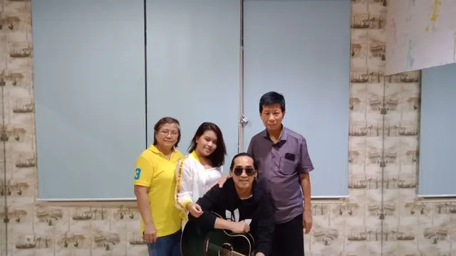 Cyelliaa Saputra dan Dide Hijau Daun