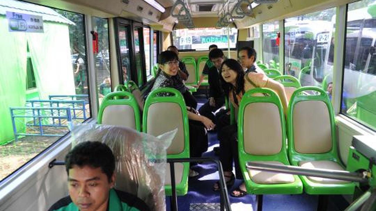 Fauzi Bowo luncurkan Kopaja AC dilengkapi wifi