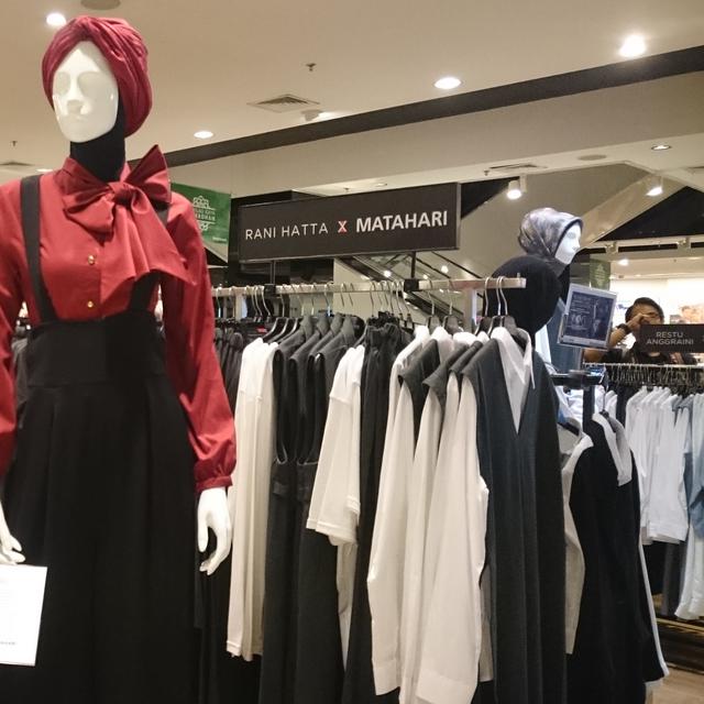 Busana Lebaran 3 Desainer Favorit Hadir Di Department Store Fashion Beauty Liputan6 Com