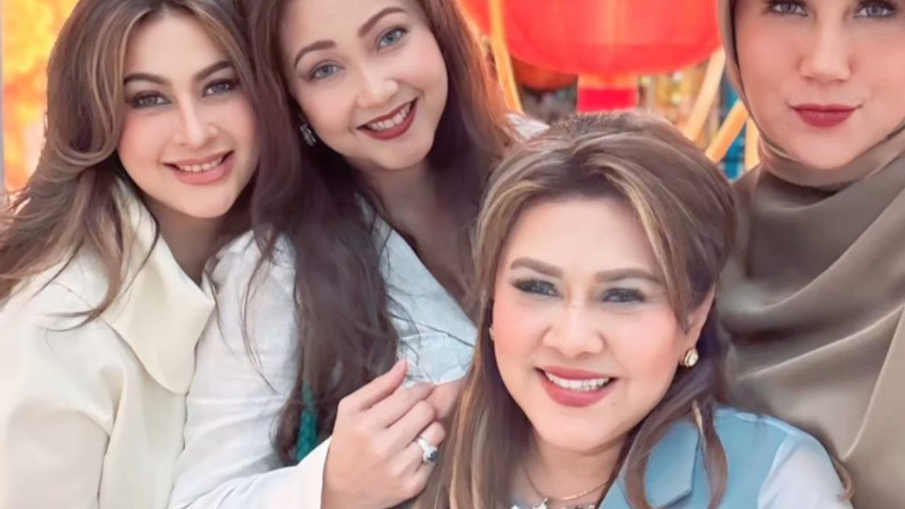 Pesona Diana Pungky dan Marini Zumarnis dari Generasi 90-an Hingga Kini Masih Curi Perhatian