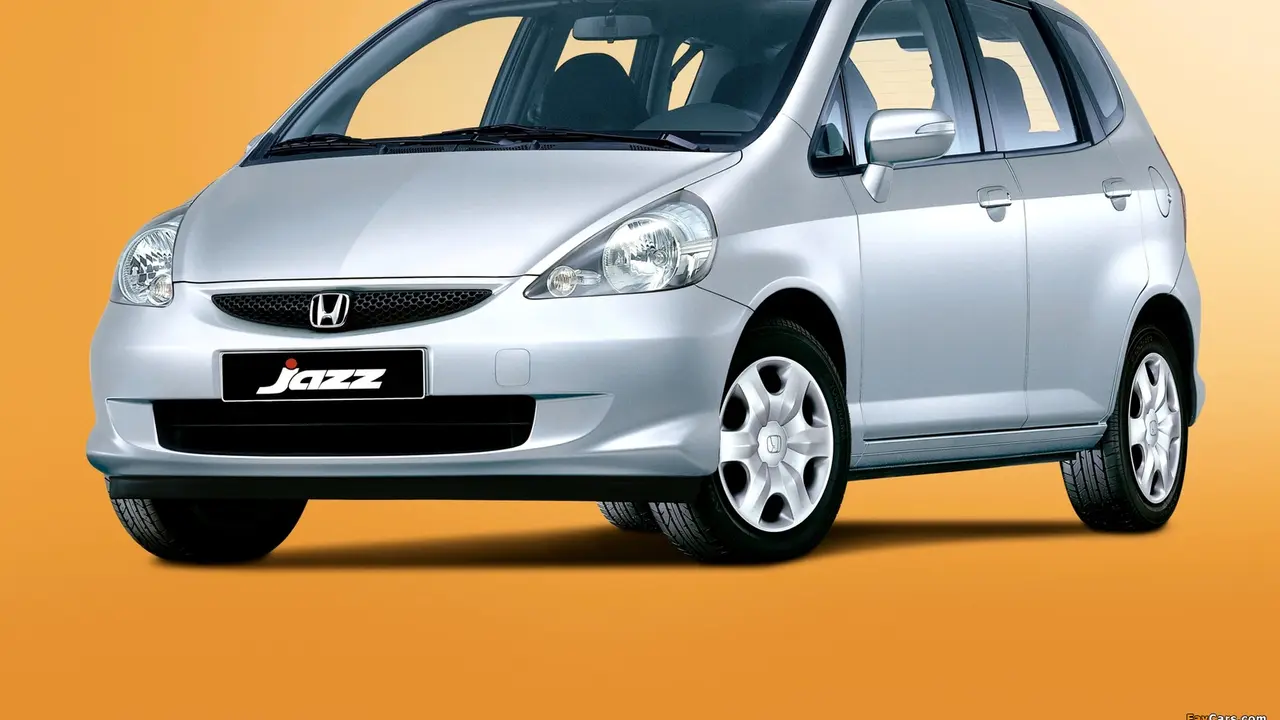 Honda Jazz generasi pertama