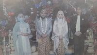 Ketua MK Anwar Usman resmi menikahi Idayati, adik Presiden Joko Widodo, di Graha Saba Buana, Solo, Kamis, 26 Mei 2022. (dok. Liputan6.com/Fajar Abrori)