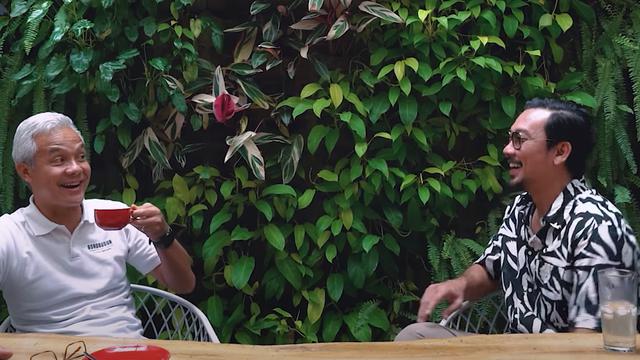 Ganjar Pranowo dan Denny Sumargo. (Foto: Dok. YouTube Curhat Bang Denny Sumargo)
