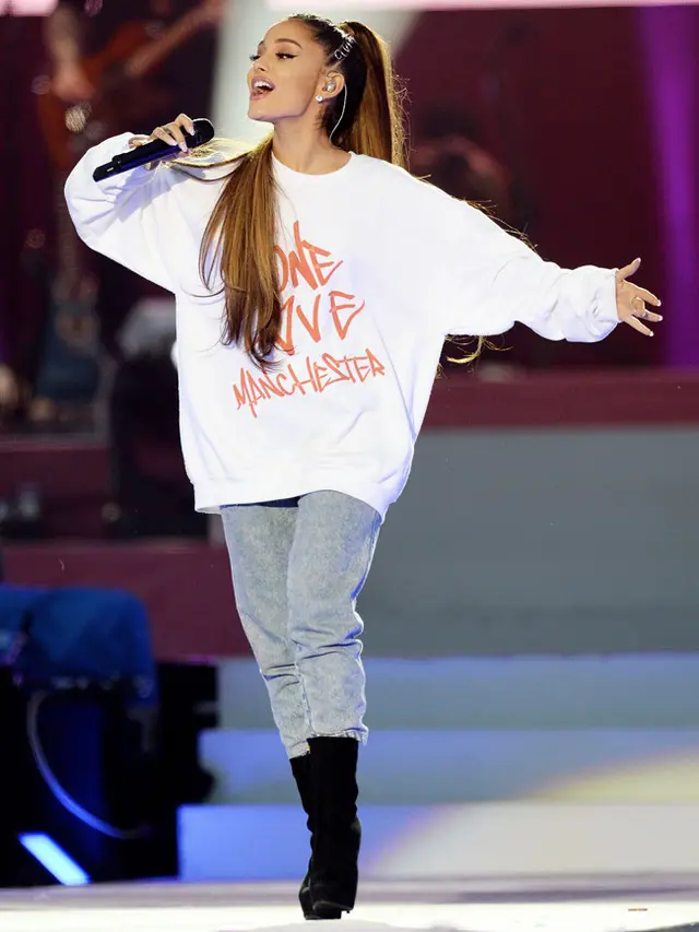 [Bintang] Ariana Grande