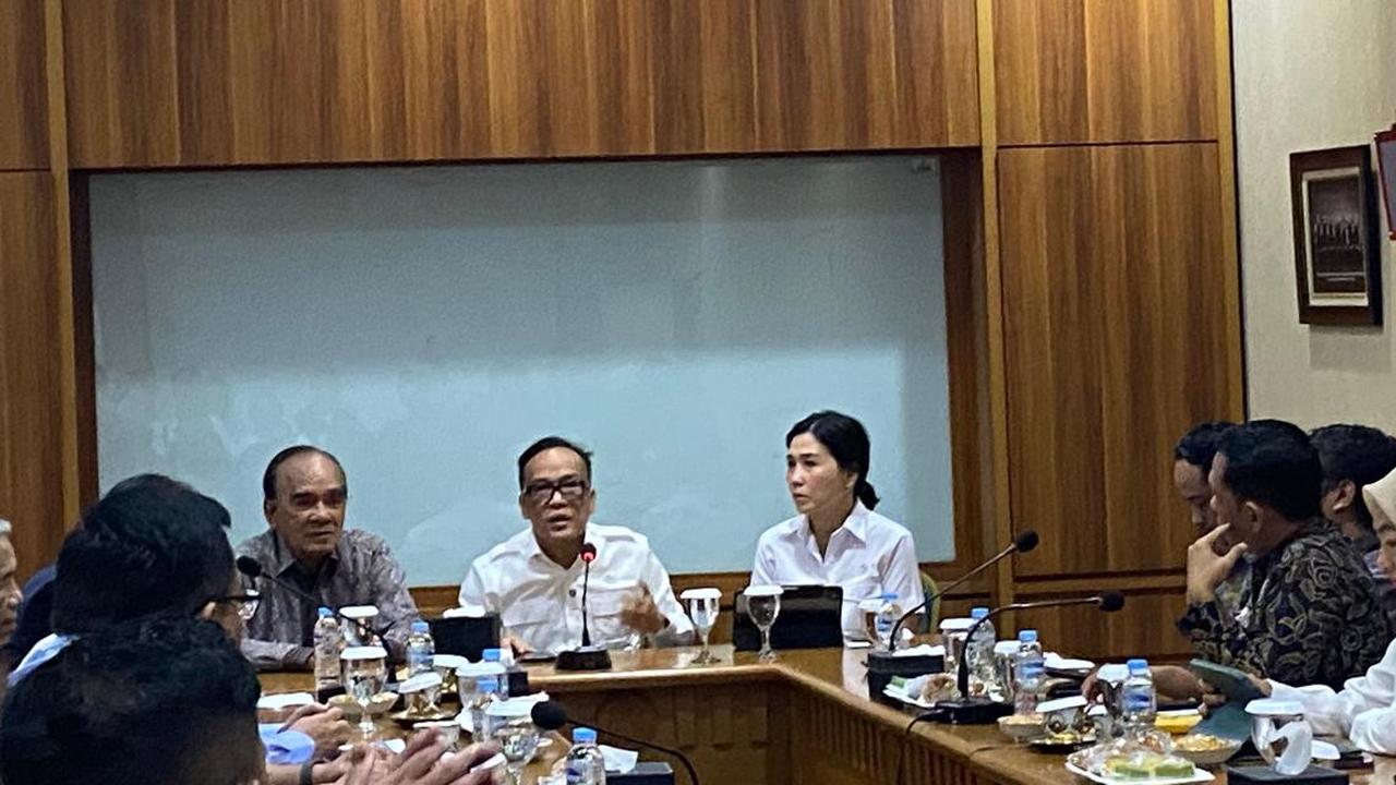 Wamenaker Noel Ngamuk Korban eks Rektor UP Cabul Difitnah: Sudah Dilecehkan, Dicibir 'Ani-Ani