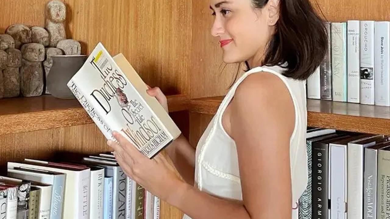 Potret Samanta Elsener Adik Darius Sinathrya dengan Busana Putih, Curi Perhatian